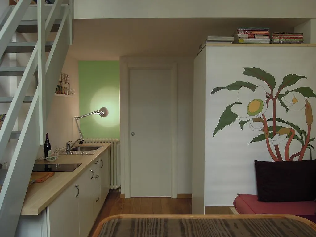 V12 Design Apartments Milano