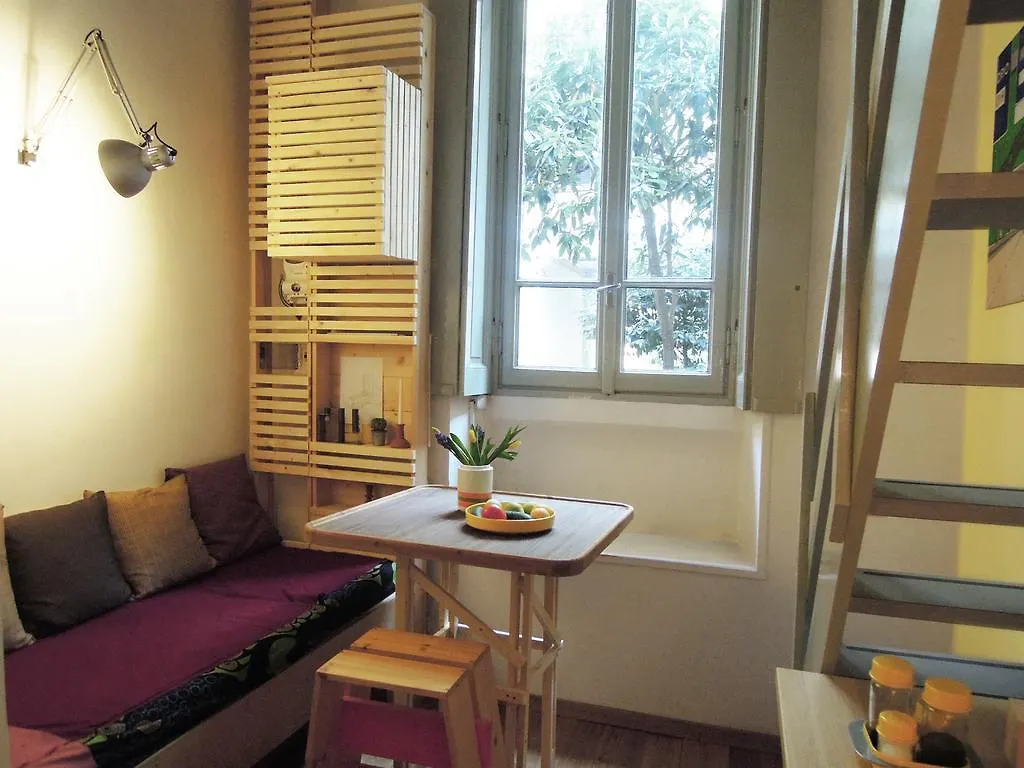 V12 Design Apartments Milano